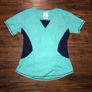 Scrub top